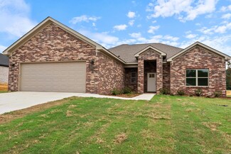10 Oaks Ln, Greenbrier, AR 72058