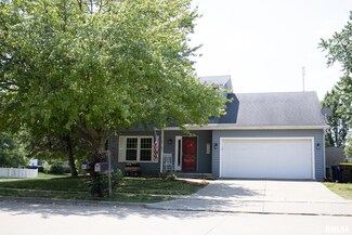 1701 Fairfield Dr, Normal, IL 61761
