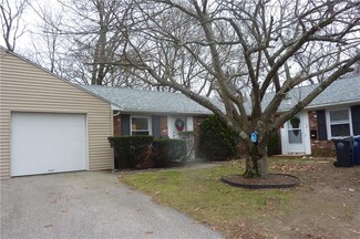 107 Keystone Dr Unit 116, Warwick, RI 02889