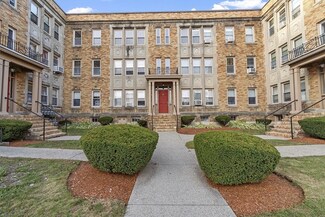 50 High St Unit 12, Methuen, MA 01844