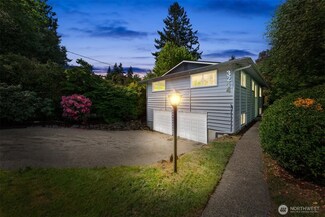 3214 NE 95th St, Seattle, WA 98115