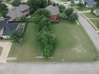 162 Overlook Dr, Sunnyvale, TX 75182