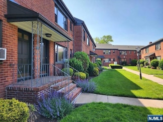 2163B N Central Rd Unit B, Fort Lee, NJ 07024