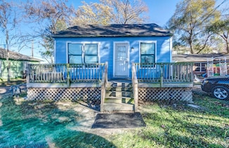2416 Eastman St, Houston, TX 77009