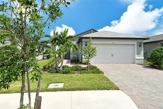 6564 Silverstar Dr, Sarasota, FL 34240