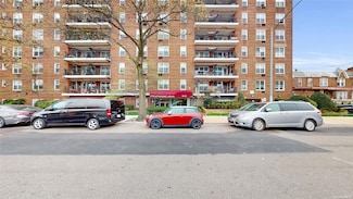 34-43 60 St Unit 2B, Woodside, NY 11377