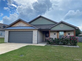 82 Azalea Ln, Moundville, AL 35474