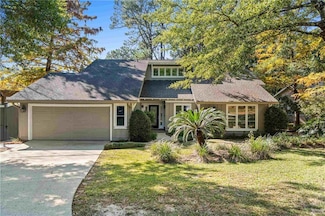 4 Leslie Ct, Fairhope, AL 36532
