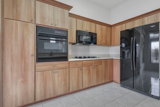 37489 Golden Pebble Ave, Palm Desert, CA 92211