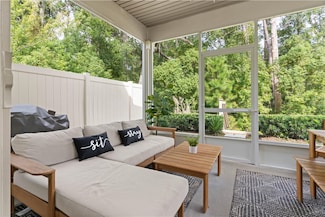808 Mariners Cir, Saint Simons Island, GA 31522
