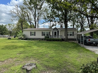 303 S Ozark Trail, Goodman, MO 64843