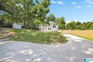 308 Polly Reed Rd, Center Point, AL 35215