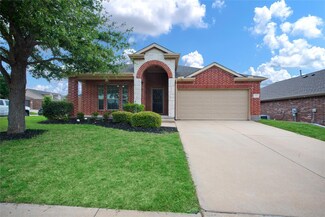 521 Paddock Ln, Celina, TX 75009