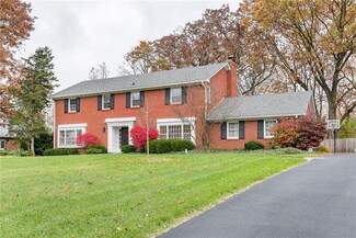 6835 Creekside Ln, Indianapolis, IN 46220