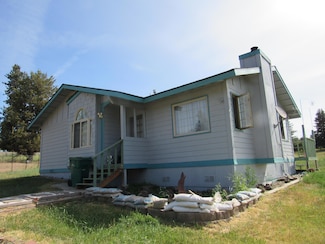 33889 Lalo Ct, Chiloquin, OR 97624