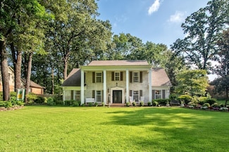 6408 Forest Grove Dr, Memphis, TN 38119