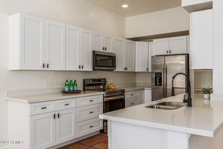 9389 E Corrine Dr, Scottsdale, AZ 85260