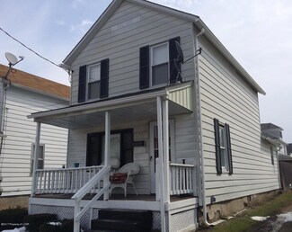 295 E Broadway St, Kingston, PA 18704