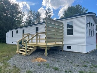 58 Red Bridge Rd, Ellsworth, ME 04605