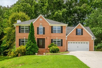 3231 Old Crider Rd, Rocky Face, GA 30740