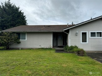 1459 Hillspring Rd, Bellingham, WA 98226