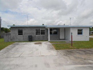 4230 SW 36th St, West Park, FL 33023