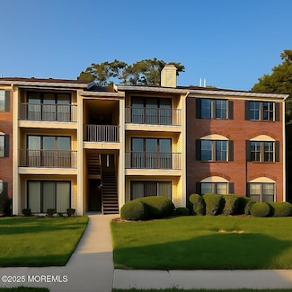 344 Danbury Ln Unit D3, East Brunswick, NJ 08816