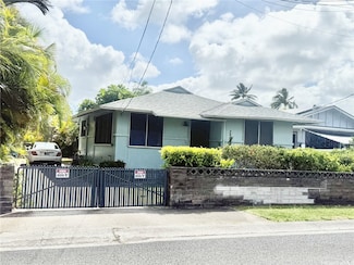 491 Kihapai St, Kailua, HI 96734