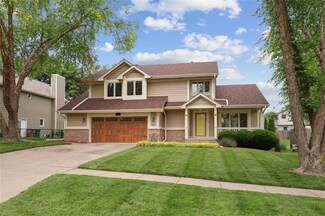 313 29th St, West Des Moines, IA 50265