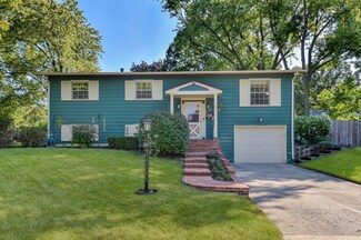 43 Whitney Way, Montgomery, IL 60538
