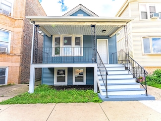2733 W 38th St, Chicago, IL 60632
