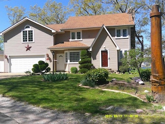1080 Lane 210 Hamilton Lake, Hamilton, IN 46742