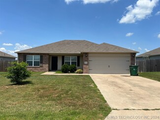 25217 E 91st Ct S, Broken Arrow, OK 74014