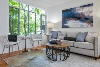 212 Lee St Unit U5, Oakland, CA 94610