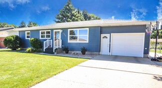 1702 12th Ave SE, Aberdeen, SD 57401