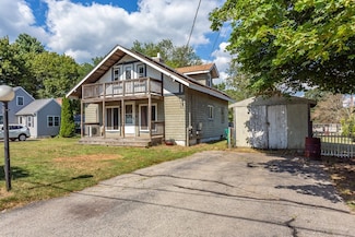 4 Gardner Ave, Attleboro, MA 02703