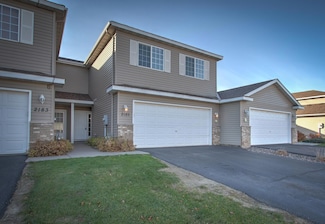 2185 Cleveland Way S, Cambridge, MN 55008