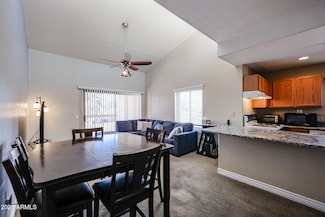205 N 74th St Unit 201, Mesa, AZ 85207