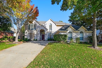 8436 Parkdale Dr, North Richland Hills, TX 76182