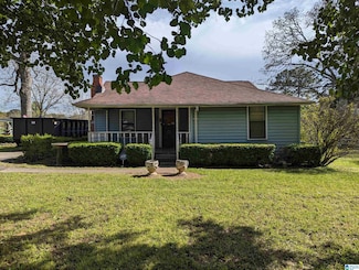 1383 Old Rock Creek Rd, Bessemer, AL 35023