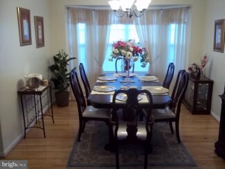 15211 Jenkins Ridge Rd, Bowie, MD 20721