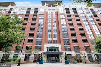 1021 N Garfield St Unit 109, Arlington, VA 22201