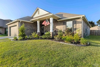 9938 Suwanee Ln, Pensacola, FL 32526