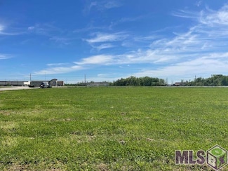 1816 Louisiana 311, Schriever, LA 70395