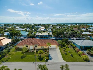 20942 6th Ave W, Summerland Key, FL 33042