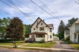 22 Spring St, Easthampton, MA 01027