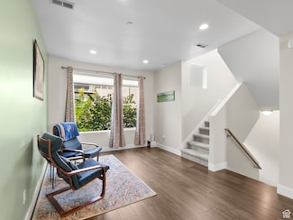 1037 Soho Dr, Midvale, UT 84047