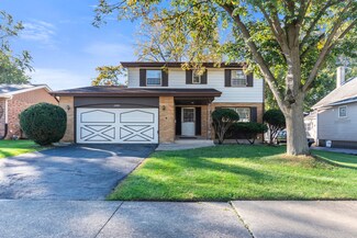 1321 Olive Rd, Homewood, IL 60430