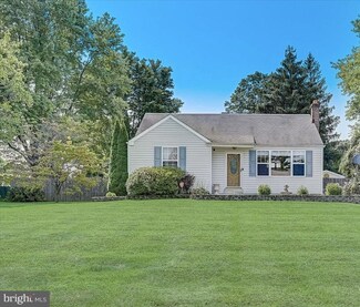 233 Cedar Ave, Horsham, PA 19044