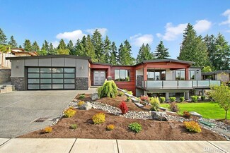 1126 Emerald Hills Dr, Edmonds, WA 98020